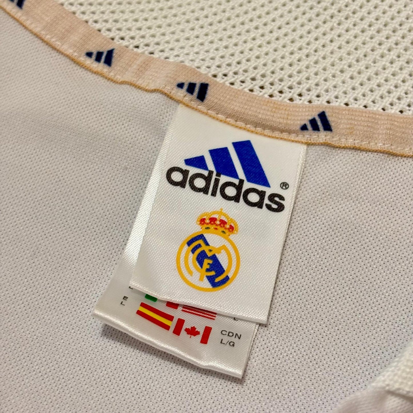 Real Madrid 2001-2002 local
