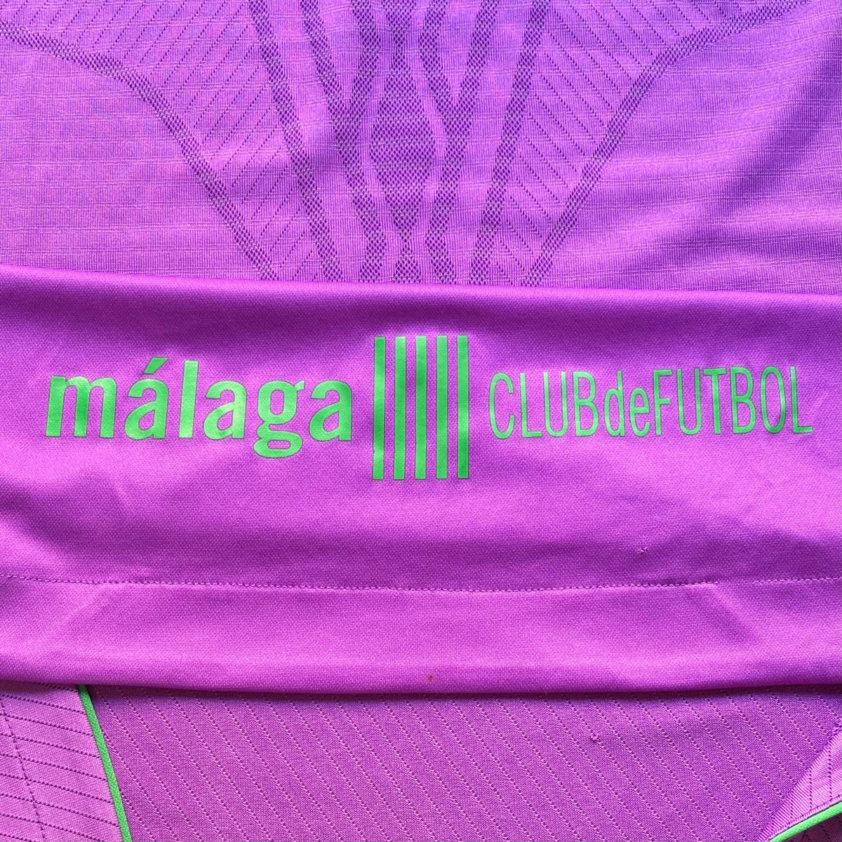 Camiseta de fútbol Málaga CF 2008-2010 visitante Umbro