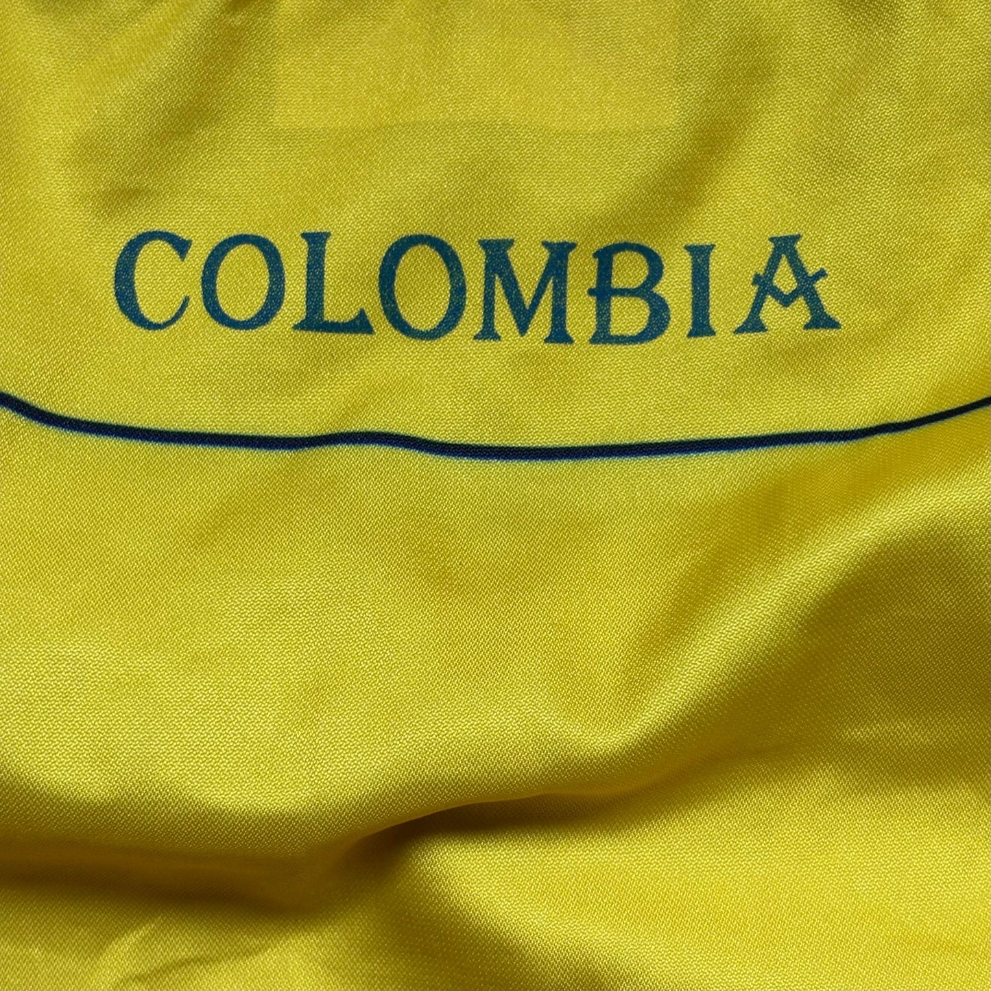Colombia 2004 local L