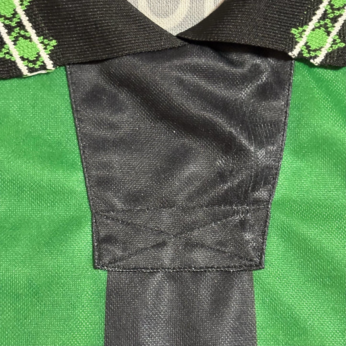 Borussia Mönchengladbach 1995-1996 away L