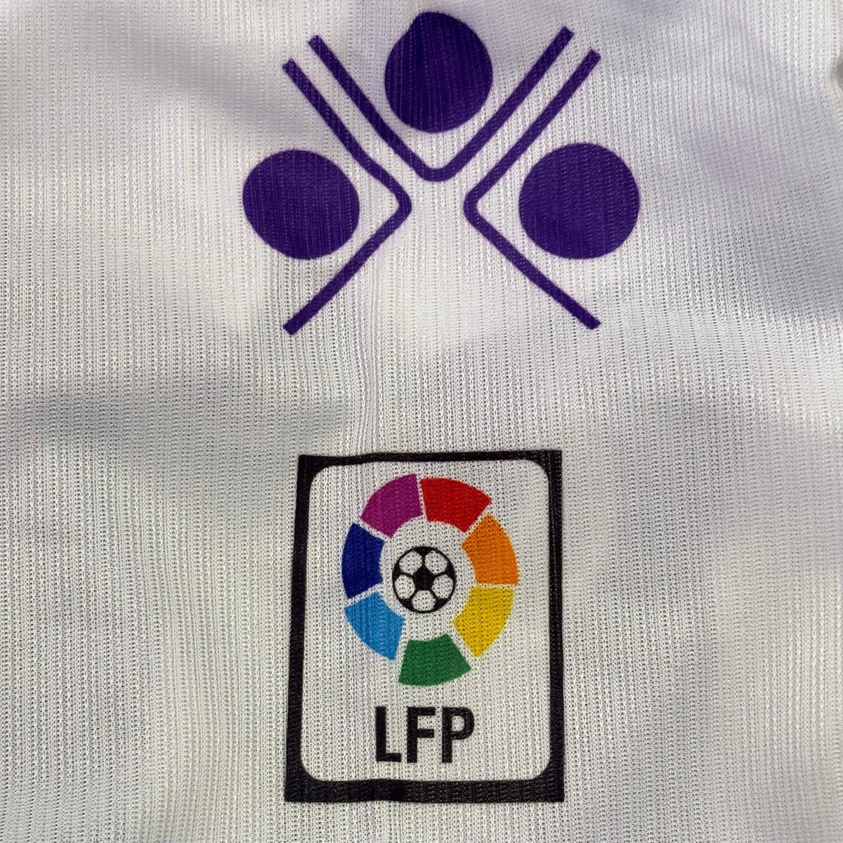 Camiseta de fútbol vintage Real Jaén 2001-2002 local Cejudo