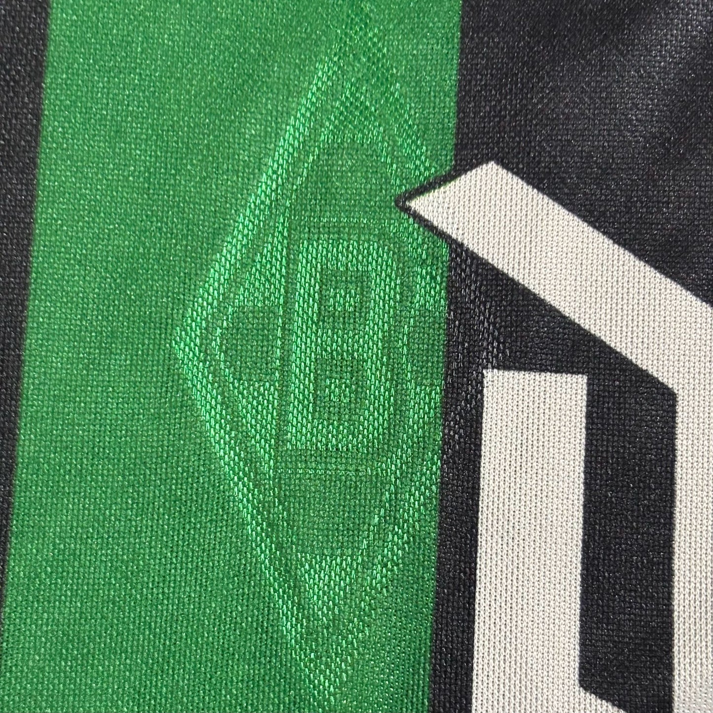 Borussia Mönchengladbach 1995-1996 away L