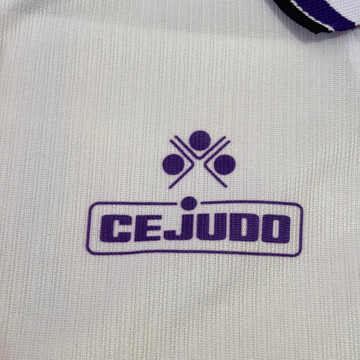 Camiseta de fútbol vintage Real Jaén 2001-2002 local Cejudo