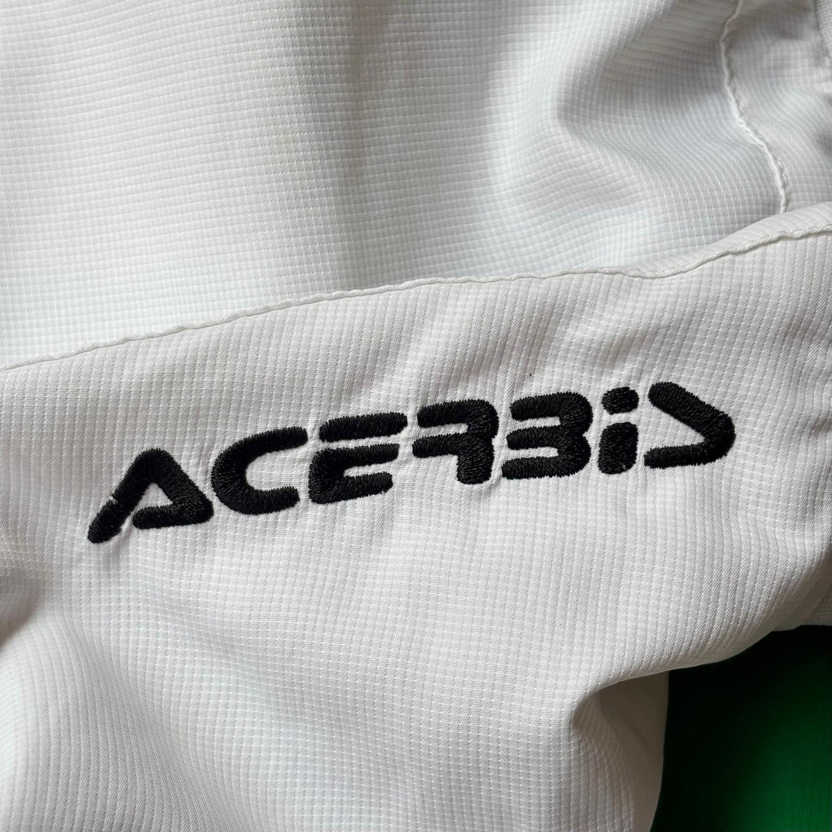 Chaqueta de fútbol Elche CF 2013-2014 Acerbis blanca y verde