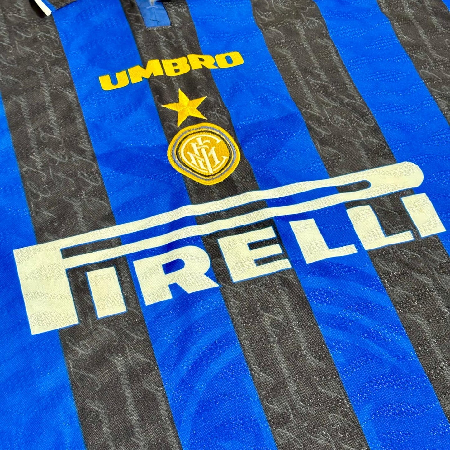 Inter 1996-1997 local