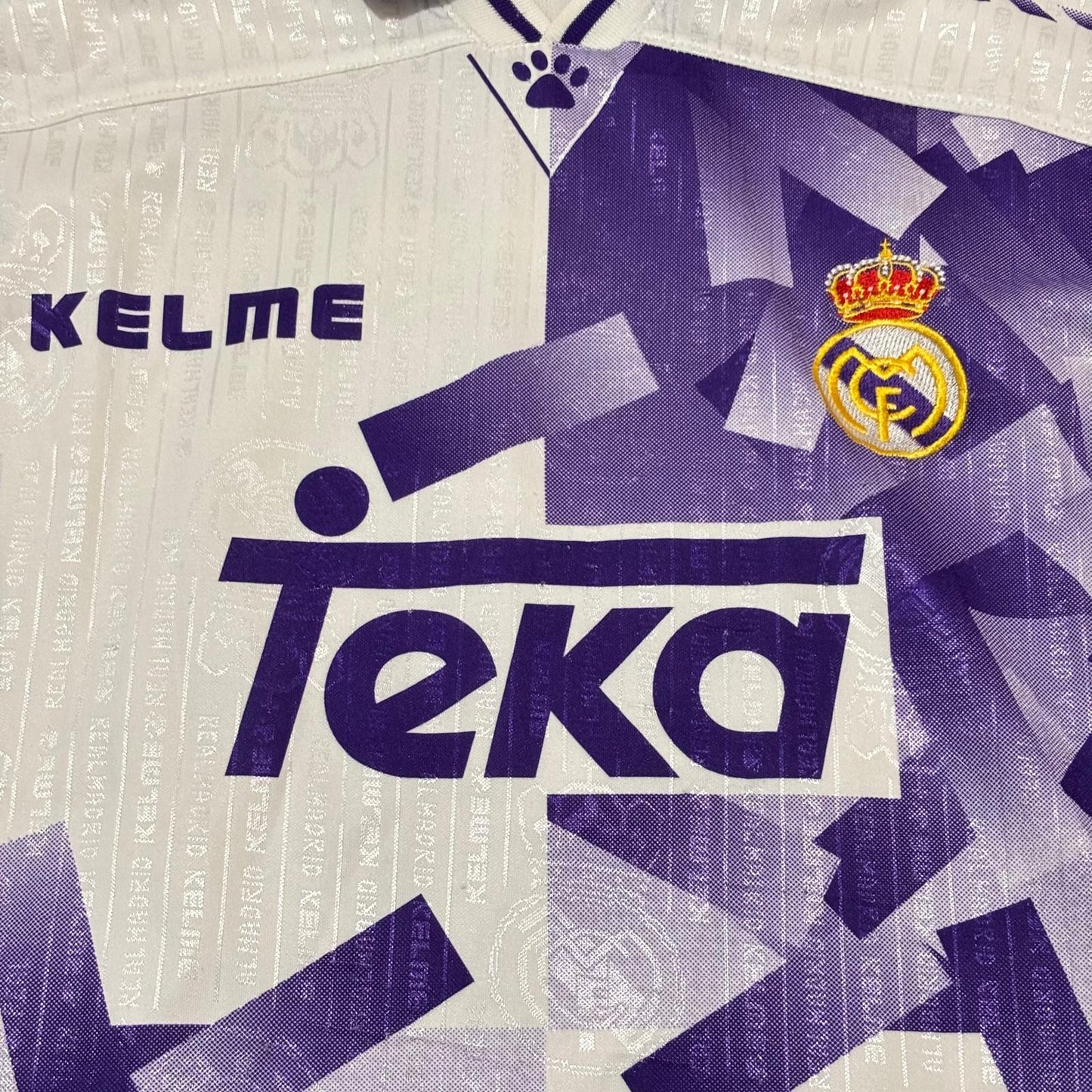 Real Madrid 1996-1997 tercera - 8 Mijatovic