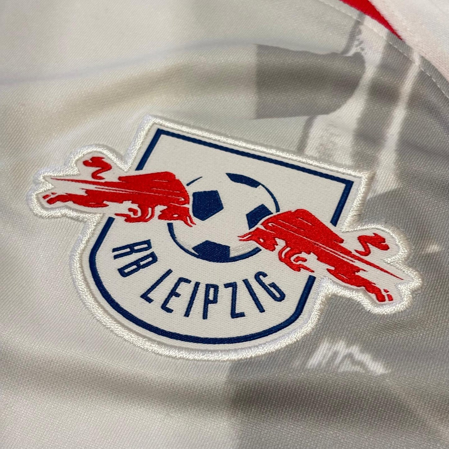 RB Leipzig 2022 - 2023 local L