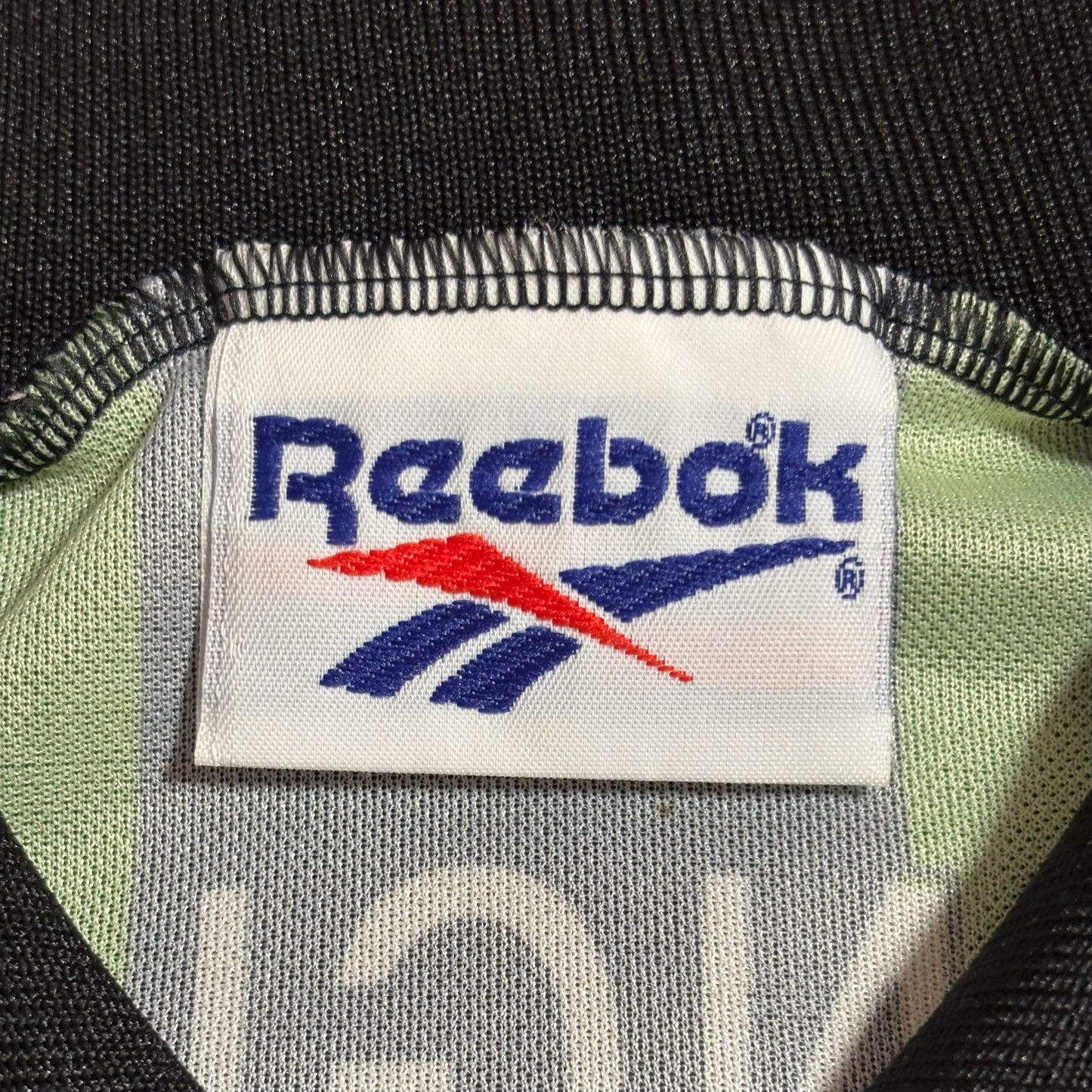 Borussia Mönchengladbach 1995-1996 away L