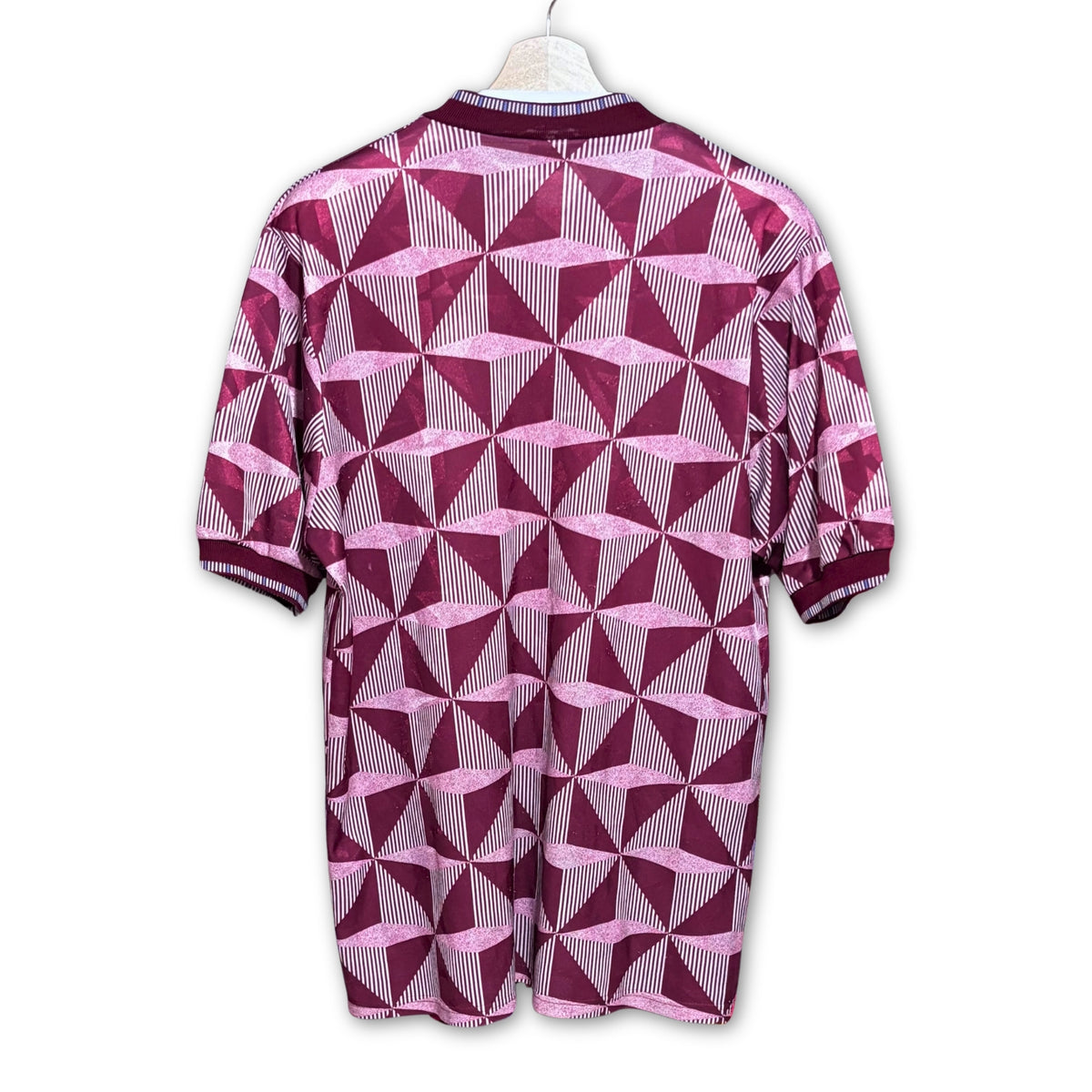 Camiseta de fútbol vintage selección de Letonia 1991-1992 local Umbro